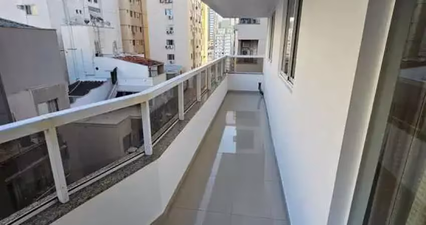 Apartamento com 3 quartos à venda na Rua 1400, 135, Centro, Balneário Camboriú