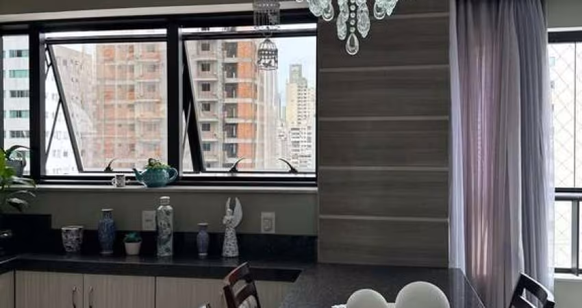 Apartamento com 3 quartos à venda na Rua 600, 320, Centro, Balneário Camboriú