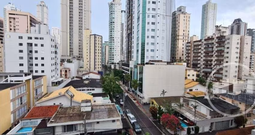 Apartamento com 2 quartos à venda na Rua 2450, 352, Centro, Balneário Camboriú