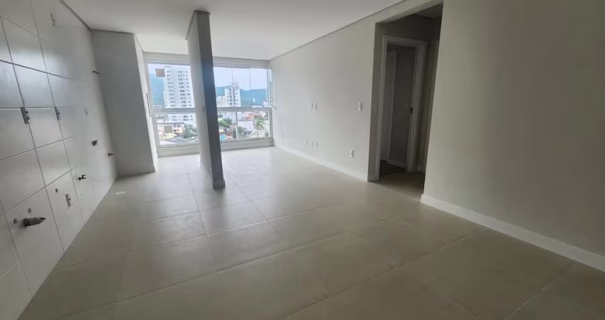 Venda de Apartamento Novo, 02 Quartos (sendo 01 Suíte), Residencial Arboreto, no bairro São Judas, em Itajaí-SC