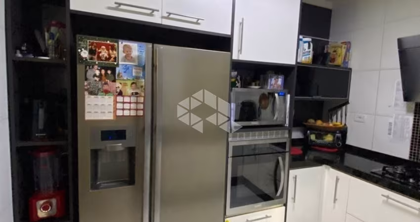 Casa em Condomínio com 2 quartos, 1 vaga e 60m² itaquera
