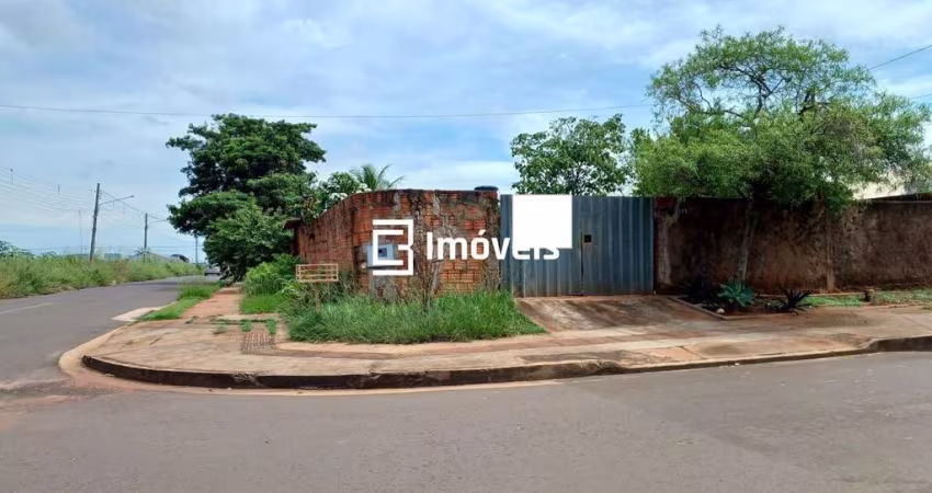 Terreno de esquina para construtores/investidores