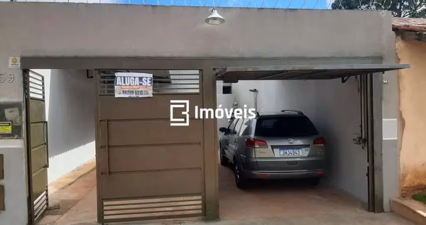 Casa com 2 quartos para alugar na Rua Guia-Miçu, 158, Jardim Colúmbia, Campo Grande