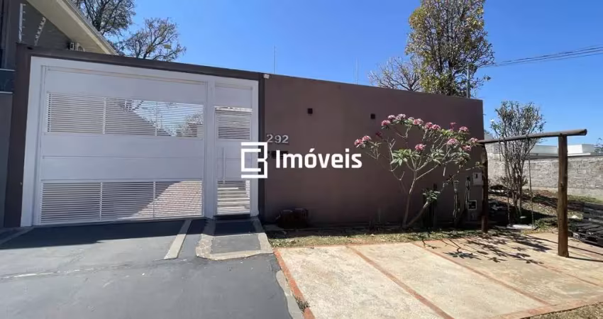 Locação de casa com 03 suítes para morar ou comércio no vila nascente