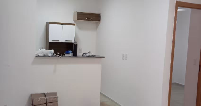 VENDA – Apartamento Térreo com Quintal Coberto!