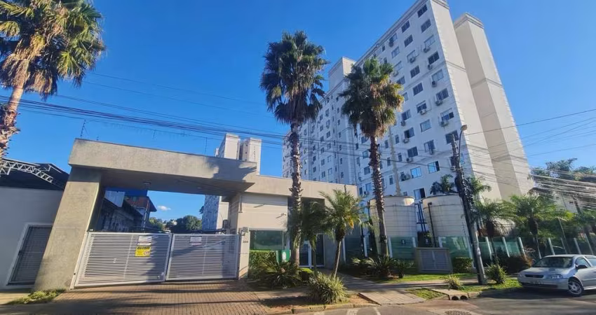 Apartamento praticamente NOVO, 2 dormitórios, vaga de garagem, elevador