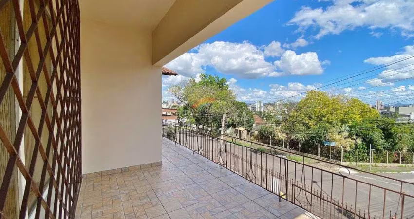 Casa com 3 dormitórios à venda, 243m² por R$ 640.000 - Primavera - Novo Hamburgo/RS