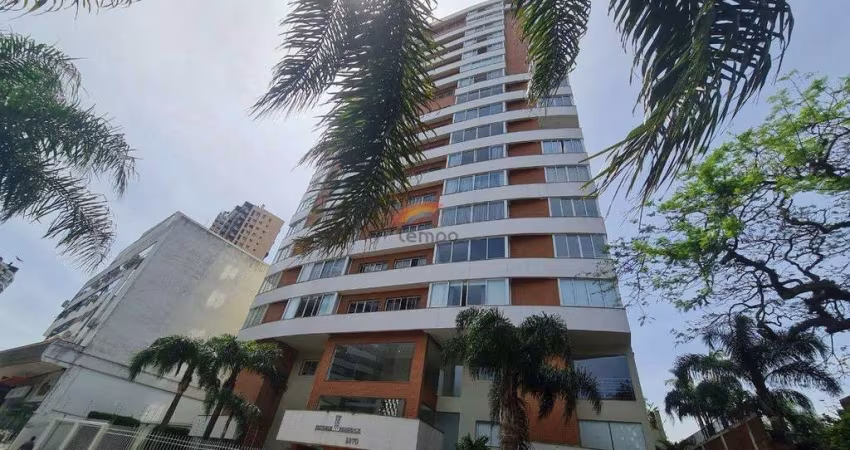Amplo Apartamento na Avenida Maurício Cardoso, 3 suítes e 3 box