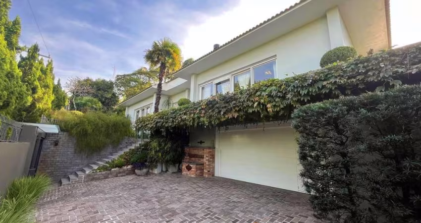 Casa com 4 suítes à venda, 349 m² construídos - Primavera - Novo Hamburgo/RS