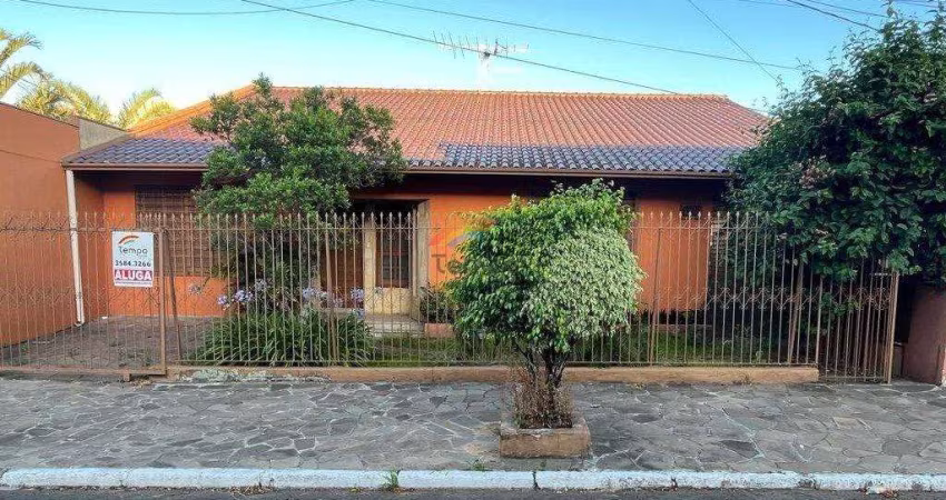 Casa Residencial de 4 quartos no bairro Ideal