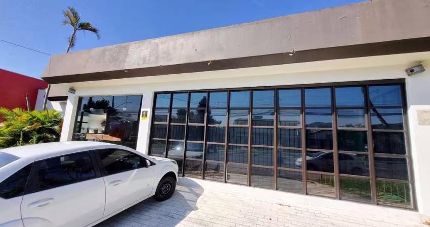 Prédio Comercial no bairro Hamburgo Velho