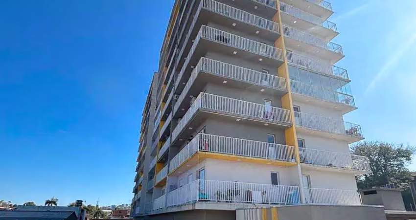 Apartamento 2 dormitórios, vaga de garagem, sacada, semimoliado e fácil acesso br 116