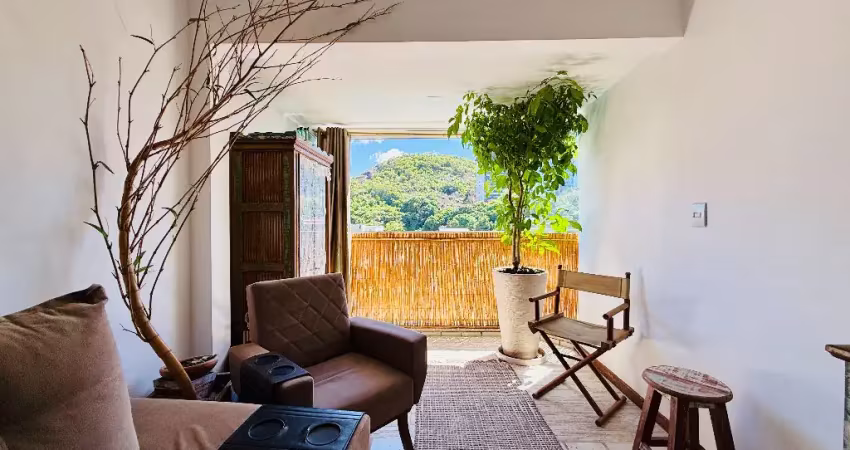 Oportunidade na Praia de Santa Helena – 2 Quartos com Planta Versátil e Lazer