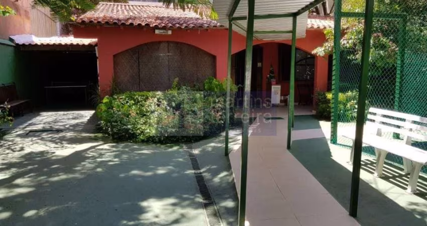 Casa à venda 3 Quartos, 1 Suíte, 4 Vagas, 600M², Recreio dos Bandeirantes, Rio de Janeiro - RJ