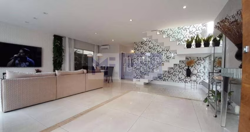 Casa à venda 3 Quartos, 3 Suites, 3 Vagas, 370M², Recreio dos Bandeirantes, Rio de Janeiro