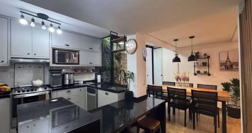 Triplex reformado decorado e mobiliado com acabamento e móveis de alto padrão!!!