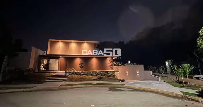 Casa em condomínio fechado com 4 quartos à venda na Avenida José Bueno de Camargo, 3726, Swiss Park, Campinas