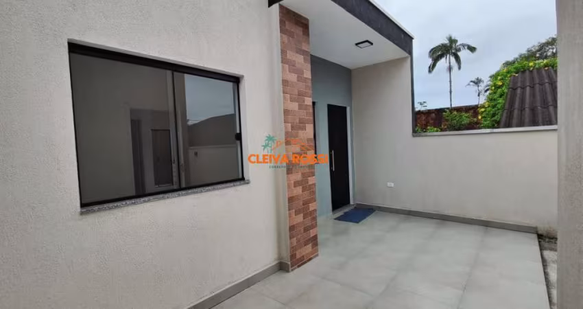 Casa à Venda Com Suíte Pontal do Paraná