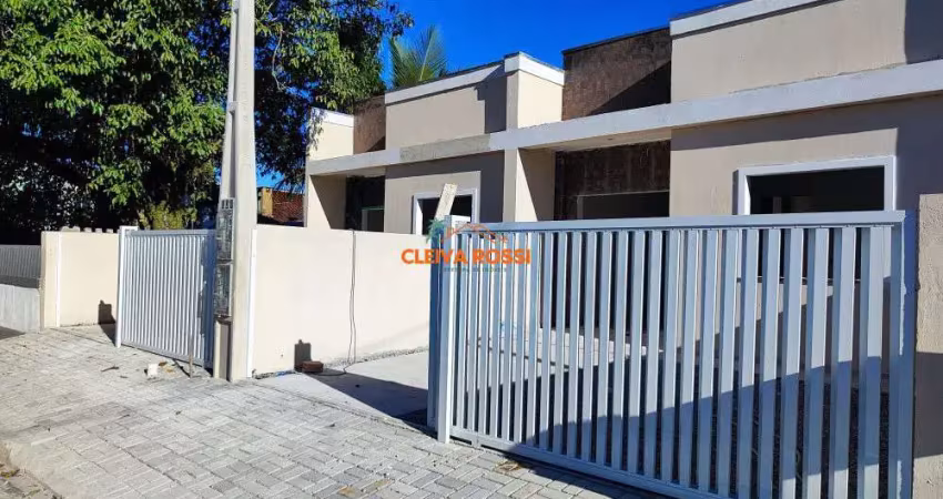 Casa à venda com piscina próximo ao mar pontal do paraná