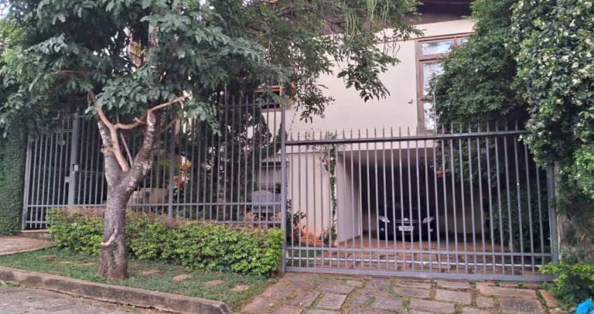 CASA MANGABEIRAS - OPORTUNIDADE ÚNICA