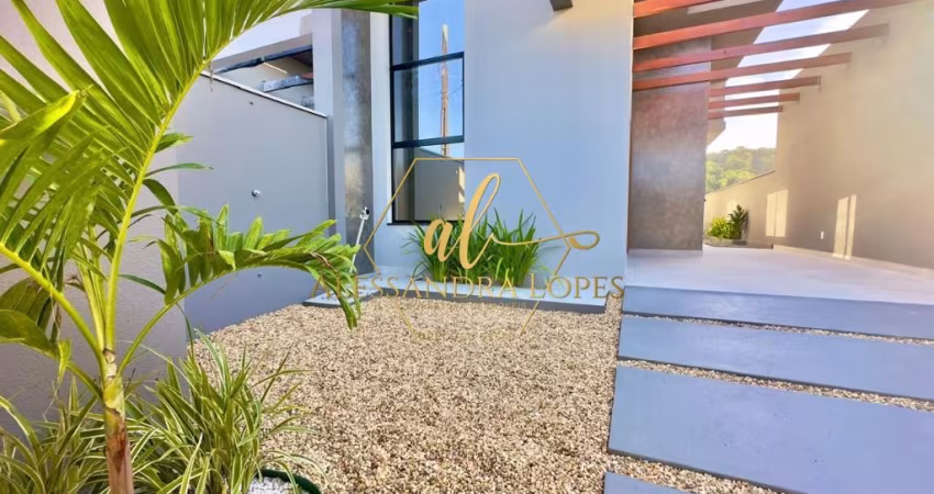 Casa a 900 metros da Praia em Itajuba-Barra Velha/SC