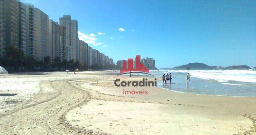 Apartamento com 3 dormitórios à venda, 70 m² por R$ 470.000,00 - Centro - Guarujá/SP