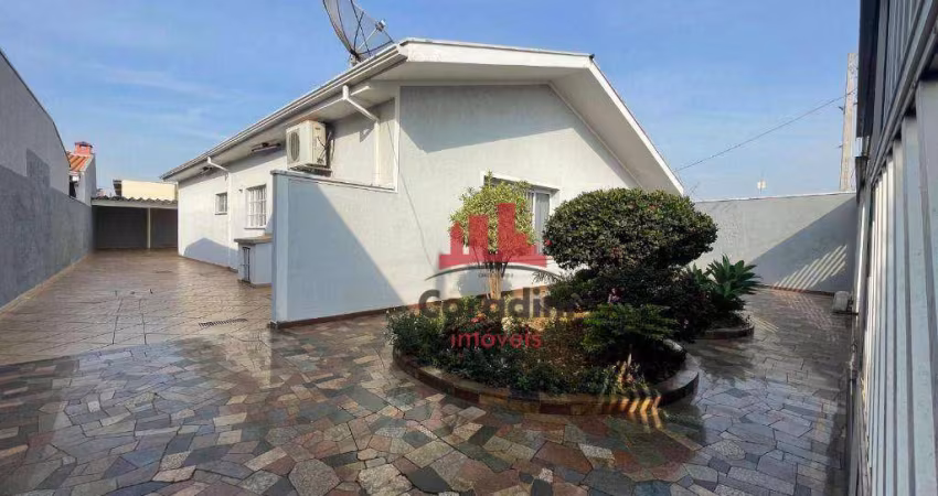 Casa com 3 dormitórios à venda, 207 m² por R$ 730.000 - Vila Dainese - Americana/SP