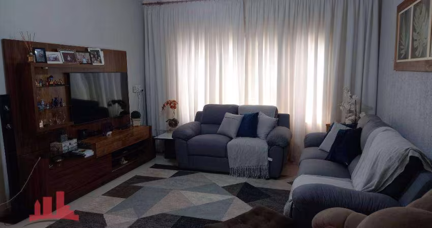 Casa com 3 dormitórios à venda, 245 m² por R$ 850.000 - Jardim Nossa Senhora do Carmo - Americana/SP