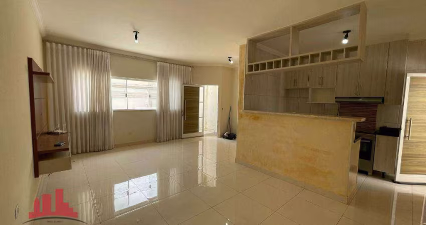 Casa com 3 dormitórios para alugar, 150 m² por R$ 3.073,00/mês - Parque Universitário - Americana/SP