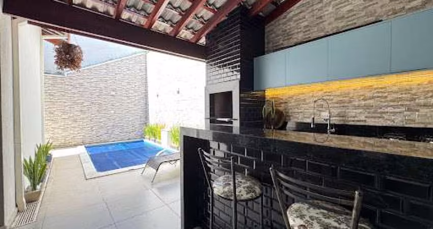 Casa  à venda, Jardim Altos do Klavin com Piscina, R$ 750.000,00