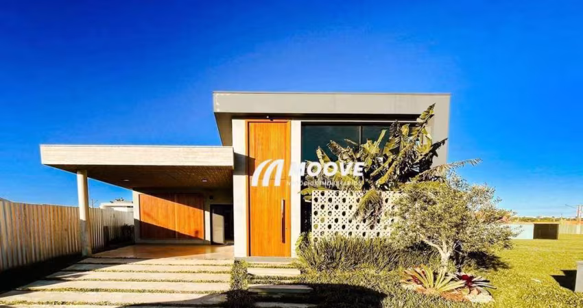 Casa com 4 dormitórios à venda no Vilas do Mar
