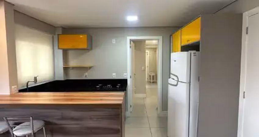 Lindo apto 2 quartos mobiliado e decorado, de frente, dois banheiros, splits