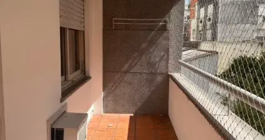 1 quarto com sacadão e muito sol, de fundos, ótimo ponto na demétrio ribeiro