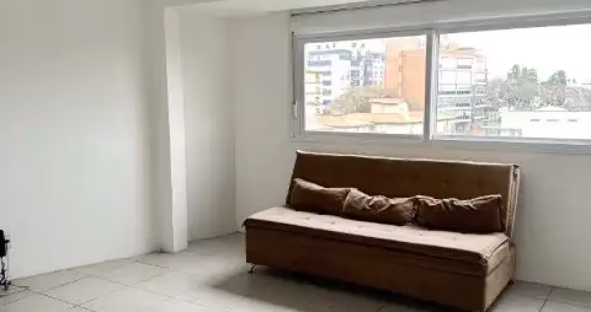Loft semi novo de frente, sol e por do sol, garagem privativa, andar alto