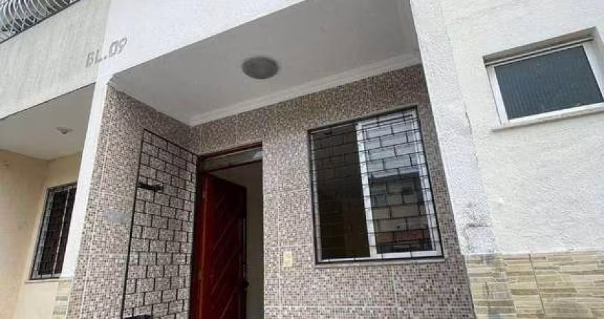 Apartamento com 2 dormitórios à venda, 45 m² por R$ 120.000,00 - Messejana - Fortaleza/CE