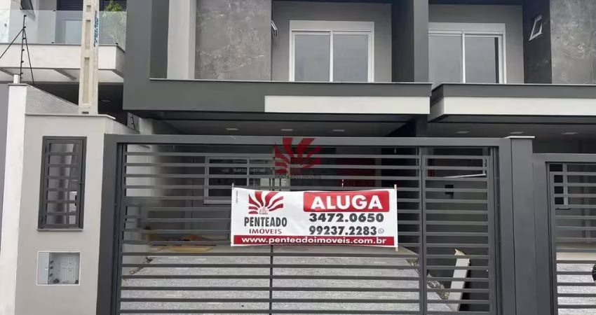 Casa com 3 quartos para alugar na Rua Manacás, 11, Estância Velha, Canoas