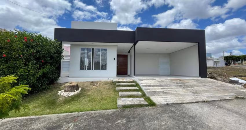 Casa para Venda em Arapiraca, Canafistula, 3 dormitórios, 3 suítes, 4 banheiros, 2 vagas