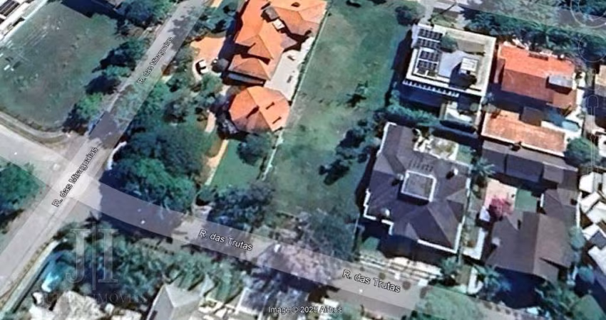 Lote / Terreno 600m2 em Jurerê Internacional  -  Florianópolis