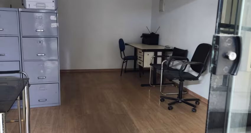 Niterói - Centro Sobreloja c ar condicinado