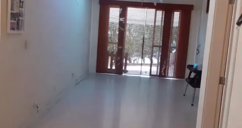 Casa em condomínio fechado com 3 quartos para alugar na Travessa Maria Elmira, 1111111111, Santa Rosa, Niterói