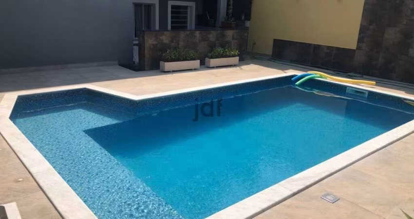 Casa Alto Padrão Sorocaba Jardim Santa Rosália, sendo 3 dormitórios, 2 suítes, piscina, churrasqueira   Casa Moderna em Rua Particular de 377m² Construídos