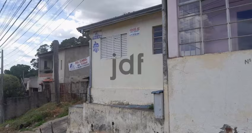Casa em Marmeleiro, Mairinque/SP as margens da Rodovia!