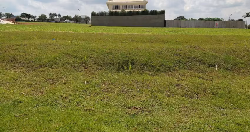 Terreno em condomínio fazenda alvorada, com 1000m², perto do lago e do clube, lote totalmente plano