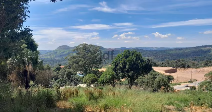 Terreno em Moreiras, Mairinque/SP com 2 frentes