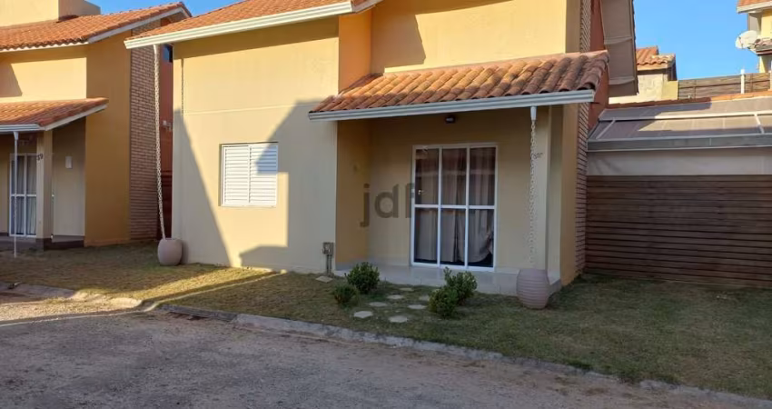 Casa Chalé com 4 dormitórios