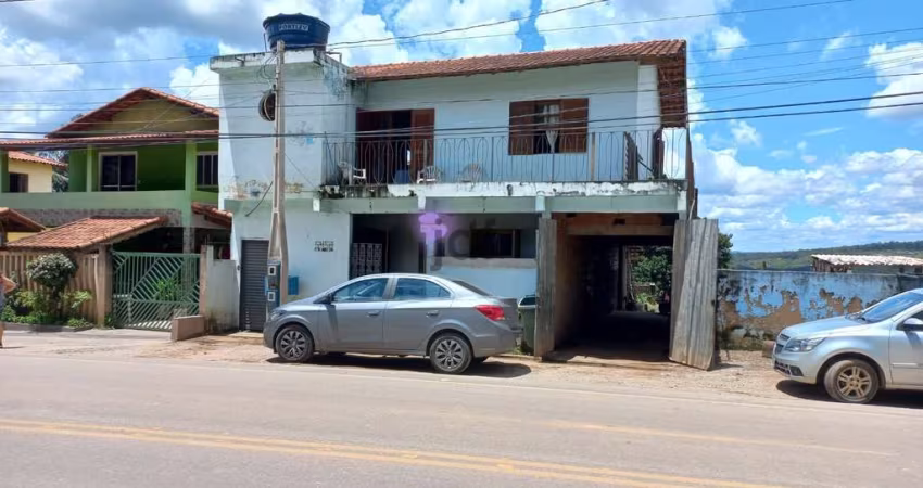 Sobrado Padrão com 4 casas construídas para renda!