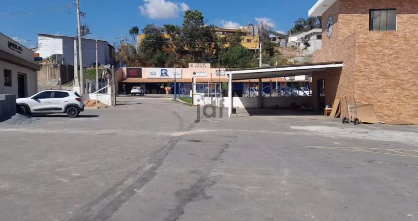 Loja Ponto Comercial em Moreiras, Mairinque/SP