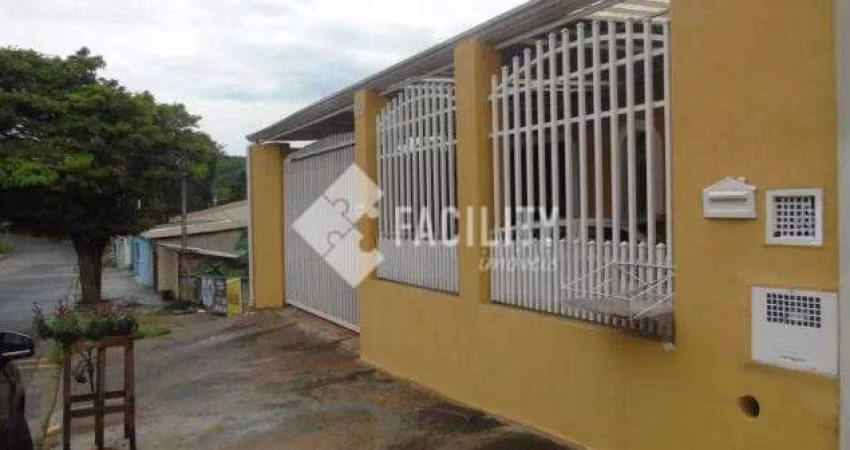 Casa com 3 quartos à venda na Rua Eduardo Nadruz, 180, Parque Jambeiro, Campinas