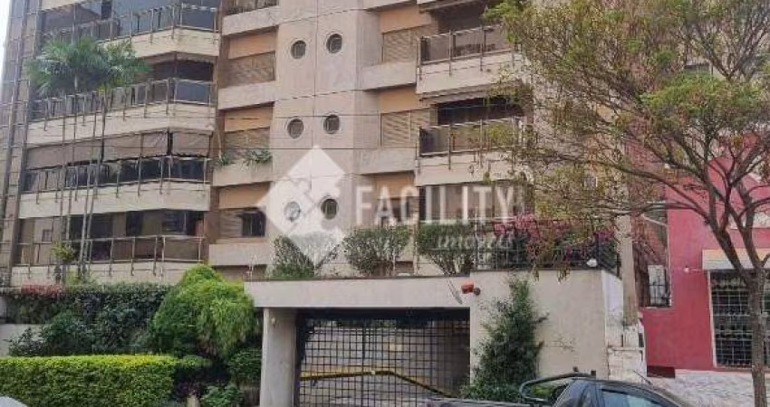 Apartamento com 4 quartos para alugar na Rua Olavo Bilac, 396, Cambuí, Campinas