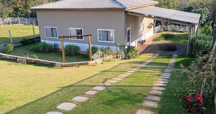 Chácara / sítio com 3 quartos à venda na Rua Dez, 150, Centro, Sarapuí